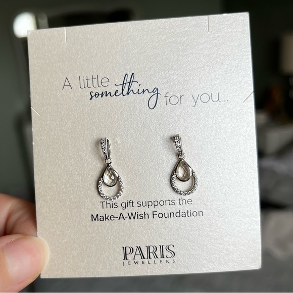 Silver CZ & green amethyst earrings - Picture 1 of 2